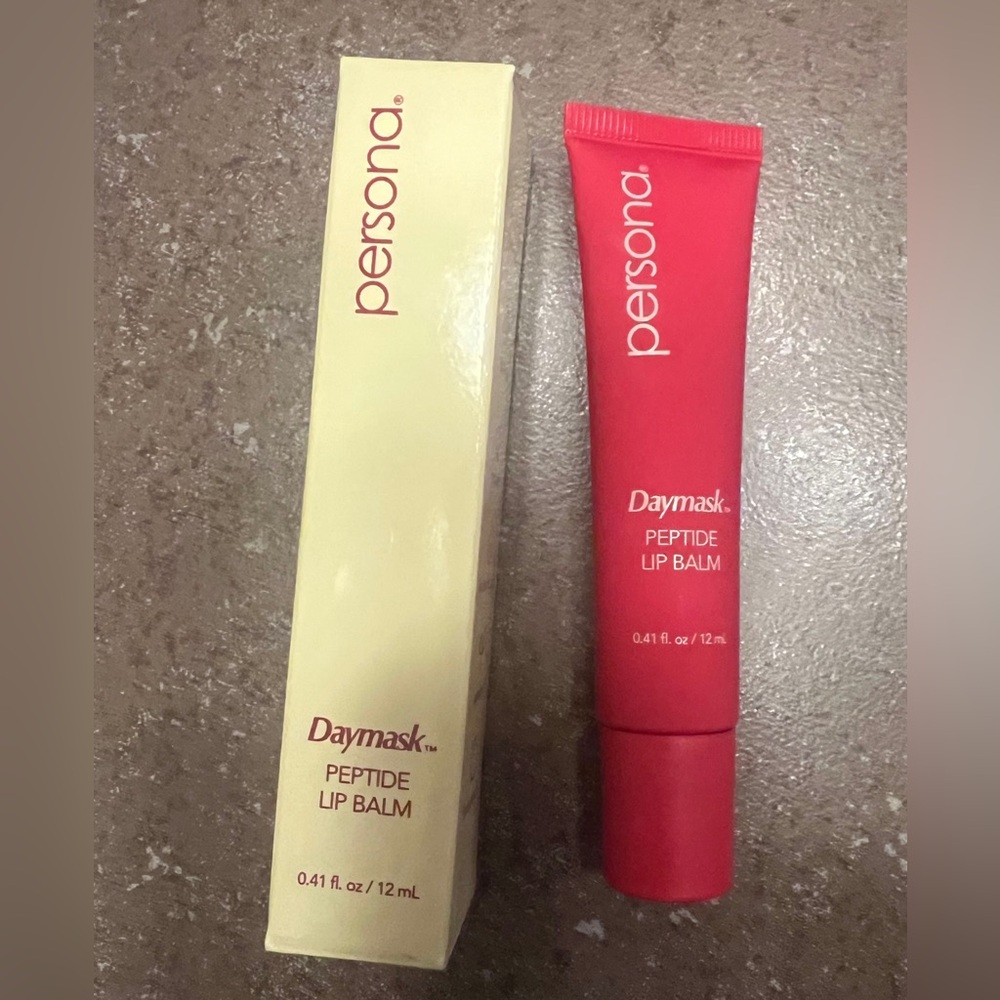 Persona Daymask Peptide Lip Balm - Vibrant “kiss” NIB